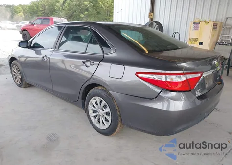 2016 Toyota Camry Le z USA, uszkodzony, nr VIN 4T1BF1FK6GU135794